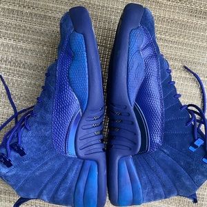 Men’s Jordan 12 good condition size 7y